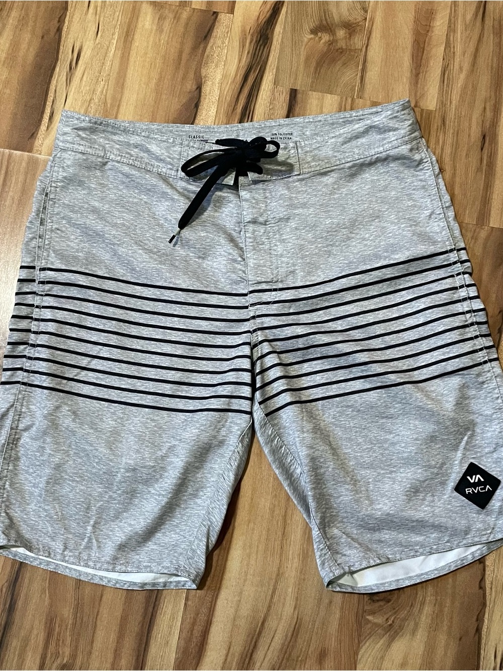 RVCA Curren Caples Men's Board Shorts Size 32 Gray Black Striped Swim Trunks